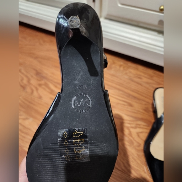 MICHAEL KORS Kelsey High Heel Pointed Toe Slingbacks Black Patent Leather Sz 7.5 - Picture 7 of 7